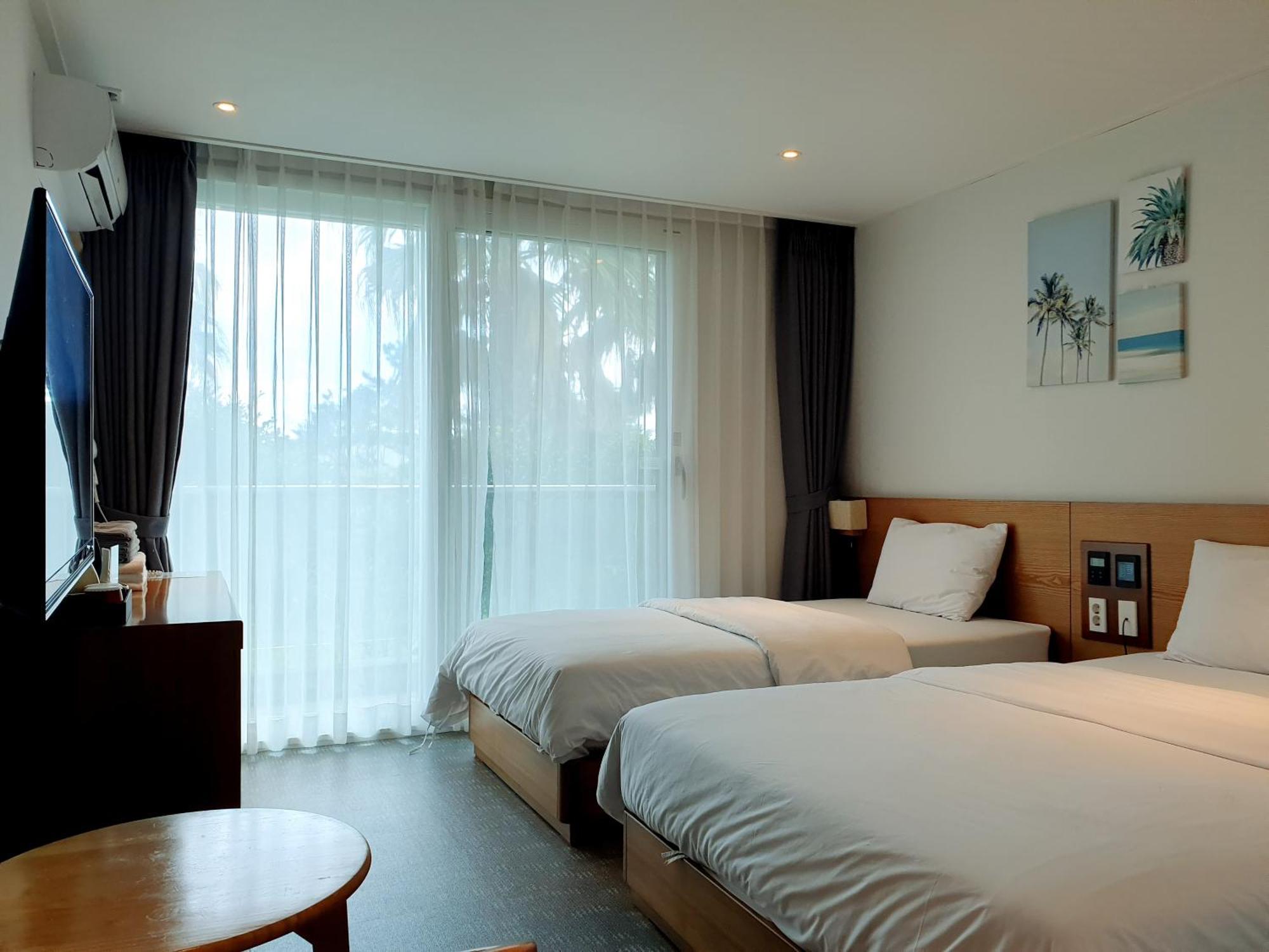 Ocean Square Resort Seogwipo Habitación foto